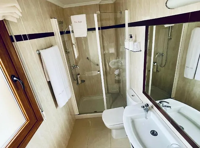 Casa Isabel Konukevi Vera